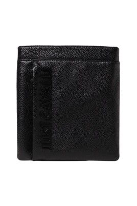 svart-lader-crossbody-vaska
