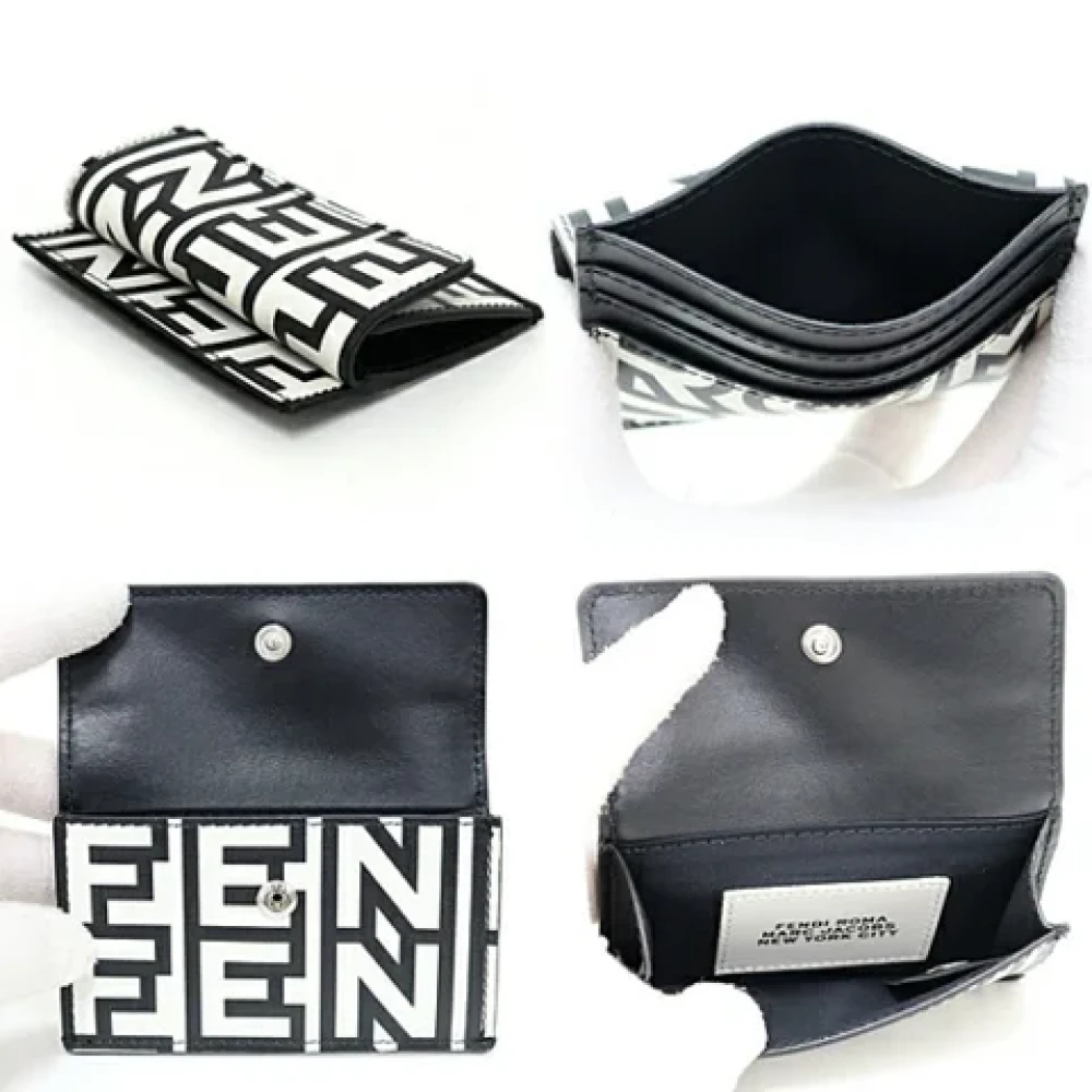 Fendi Vintage Pre-owned Leather wallets White Dames