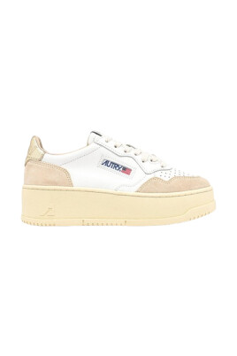 sneakers-en-cuir-blanc-medalist-avec-design-perfore