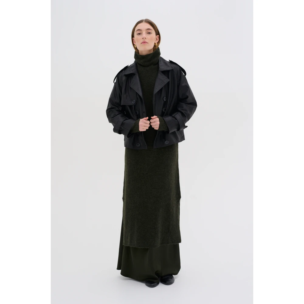 My Essential Wardrobe Zwarte Leren Trenchcoat met Schouderdetails Black Dames