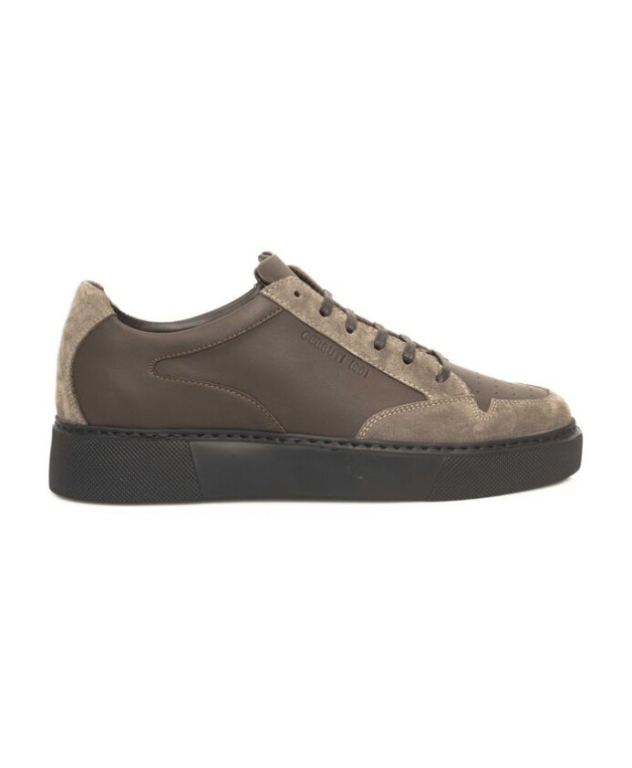 beige-leather-sneaker-with-logo