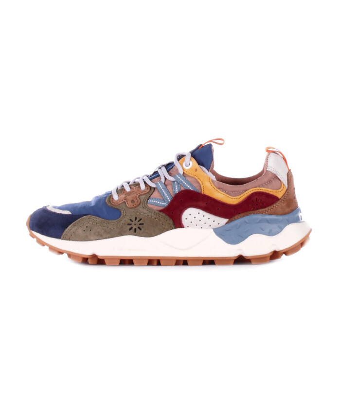 sneakers-en-daim-logo-semelle-en-caoutchouc