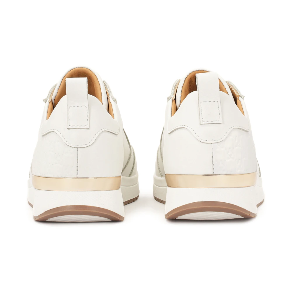 Kazar Witte sneakers versierd met monogrammen