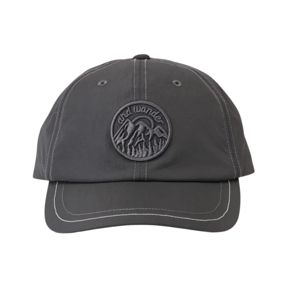 Accessories > Hats > Caps - - And Wander - Modalova