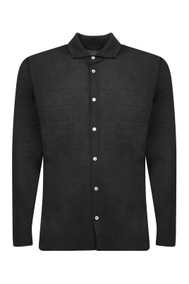 black-shirt-for-men
