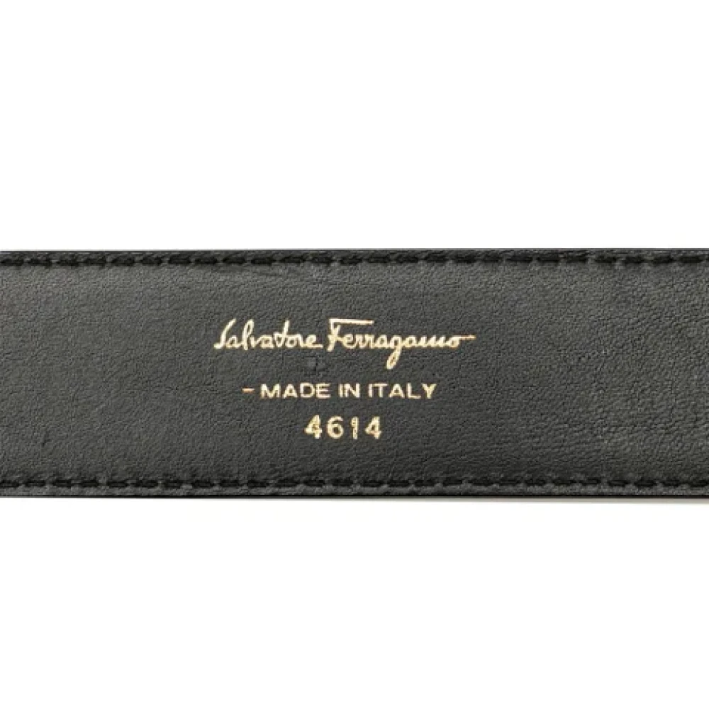 Salvatore Ferragamo Pre-owned Leather belts Brown Dames