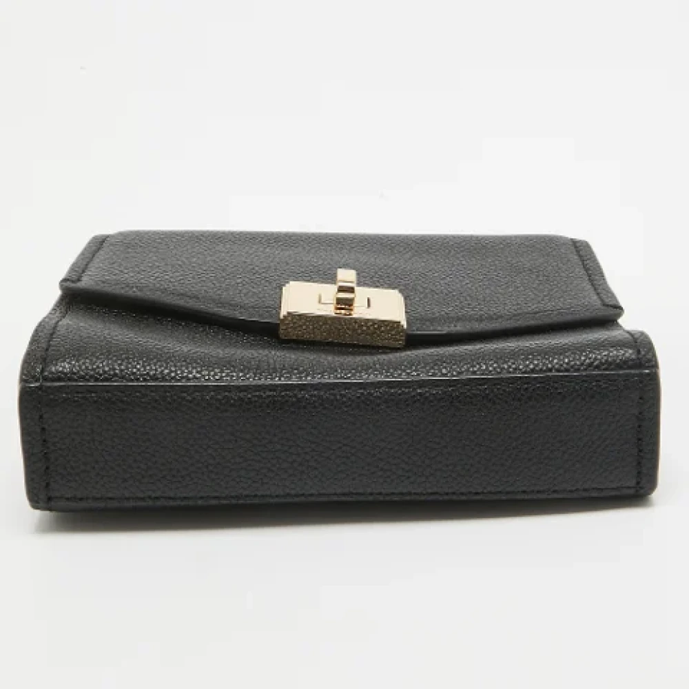 Michael Kors Pre-owned Leather shoulder-bags Black Dames