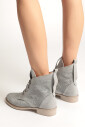 bottines-en-cuir-perfore-gris