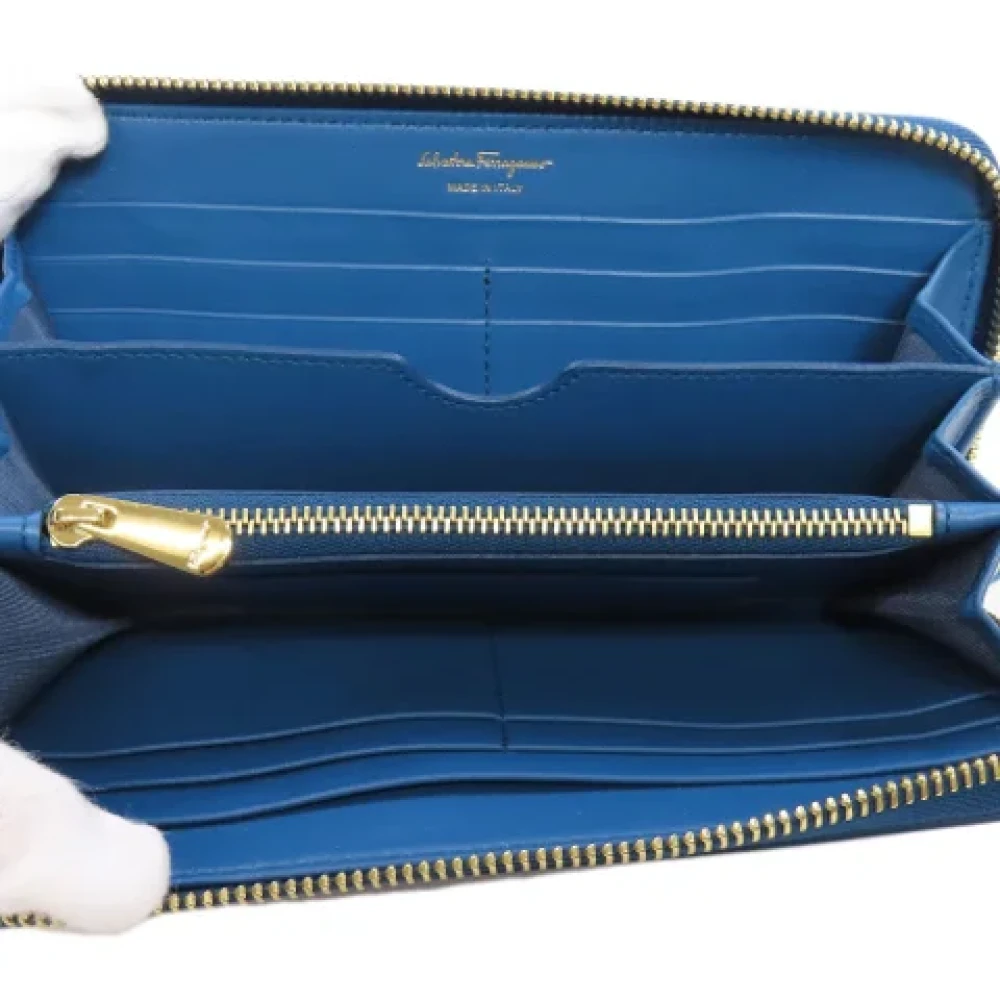 Salvatore Ferragamo Pre-owned Leather wallets Blue Dames