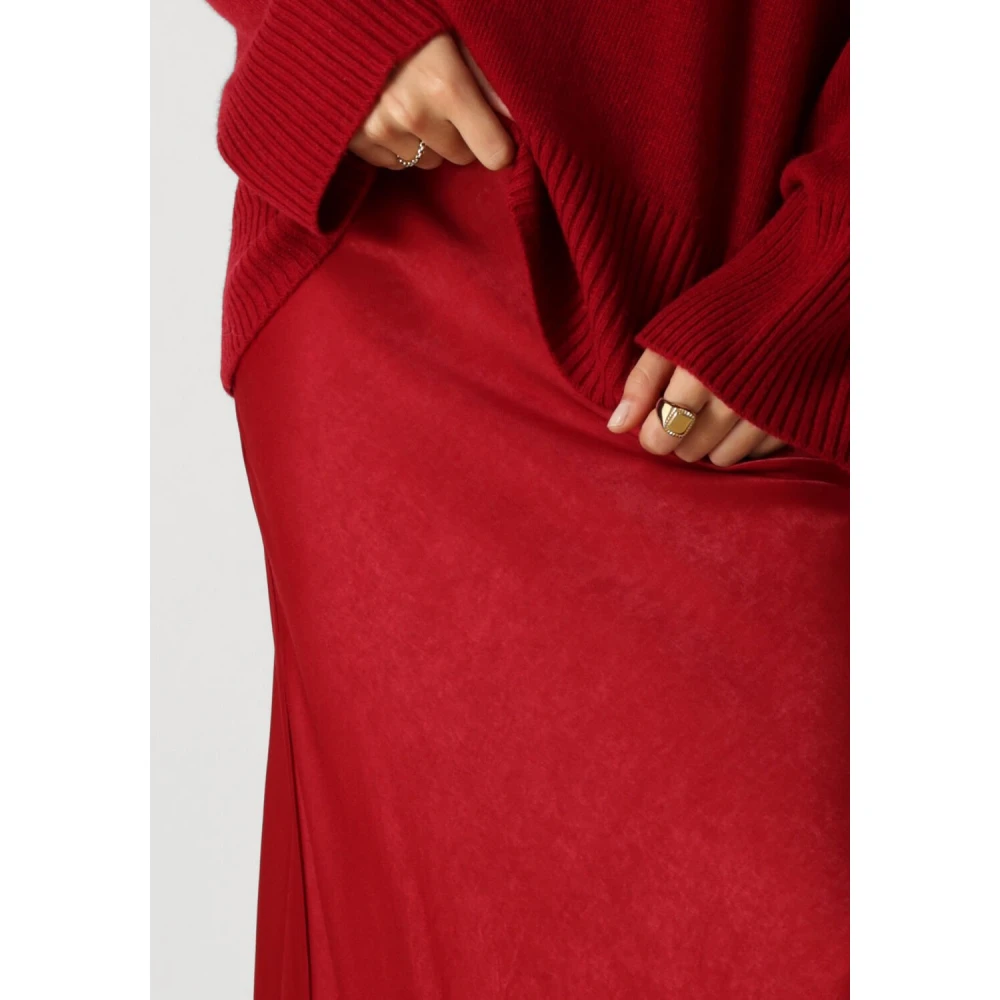 My Essential Wardrobe Rode Maxi Rok voor Vrouwen Red Dames