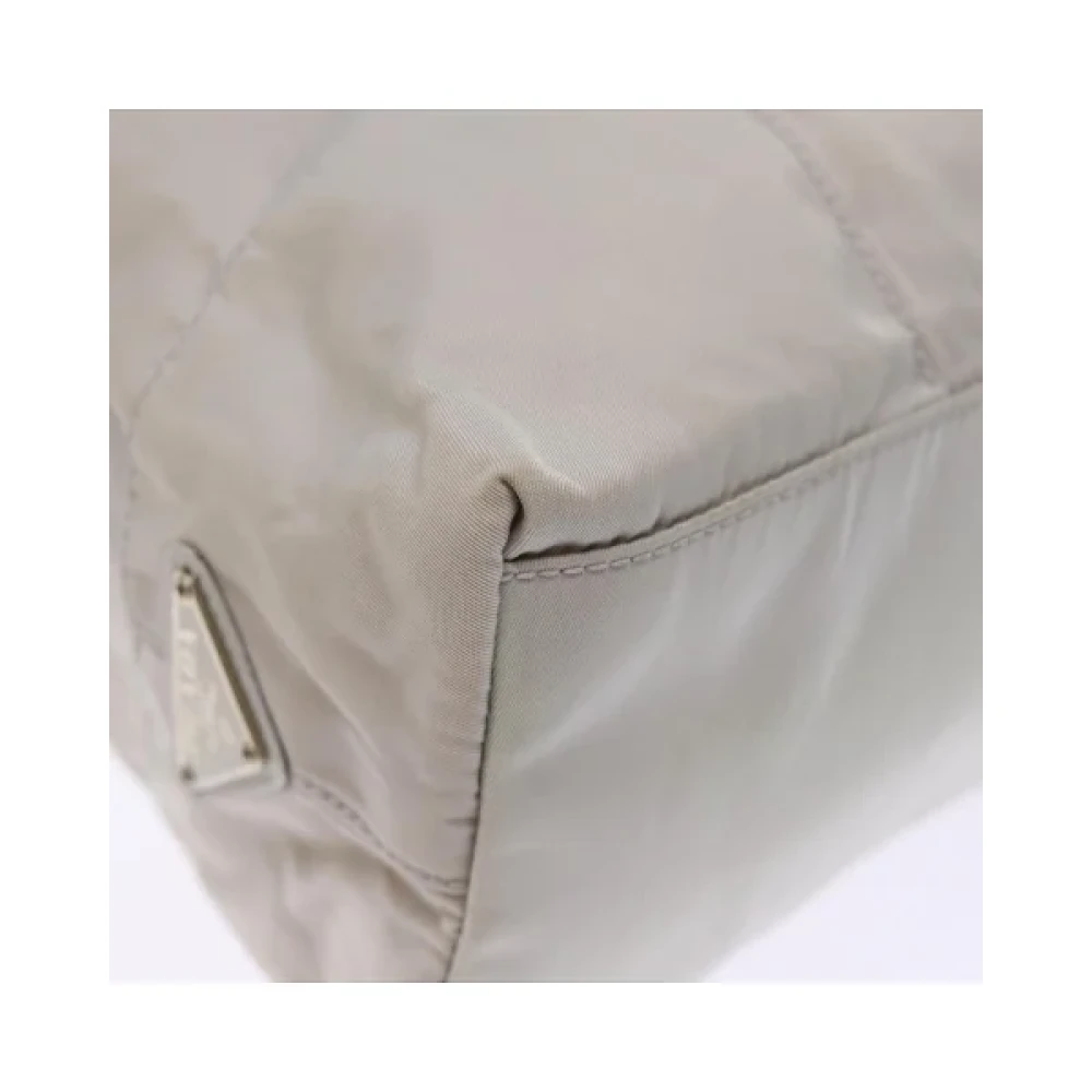 Prada Vintage Pre-owned Nylon prada-bags Gray Dames