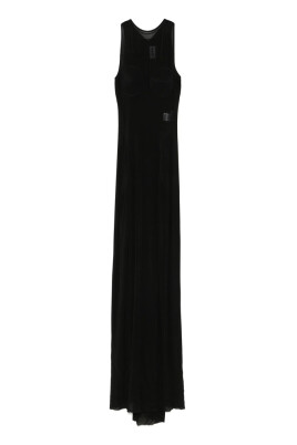 black-sleeveless-dress-with-moulded-cup