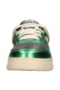 sneakers-basses-metal