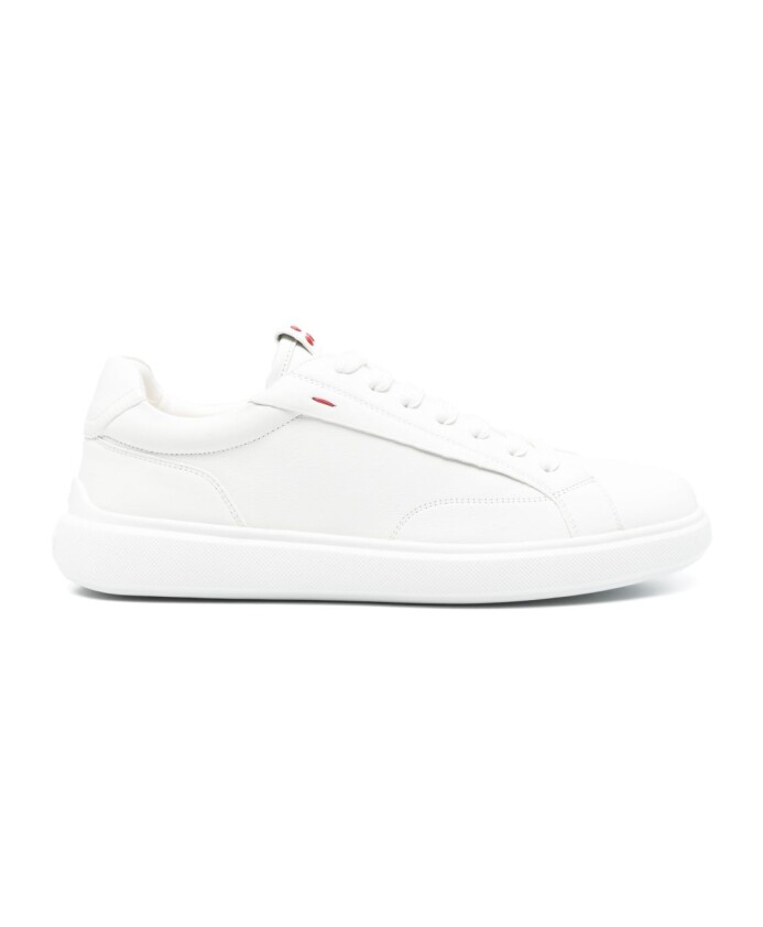 quarter-sneakers