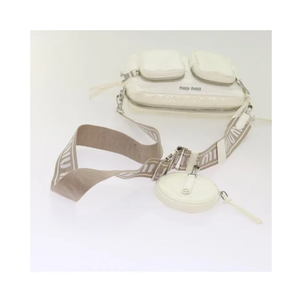 Miu Pre-owned Fabric shoulder-bags White Dames