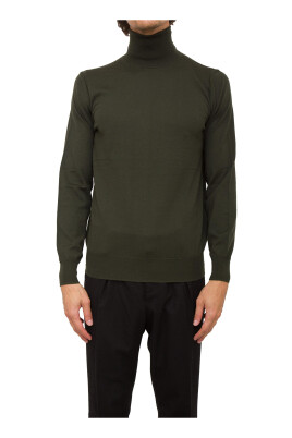 green-turtleneck-sweater