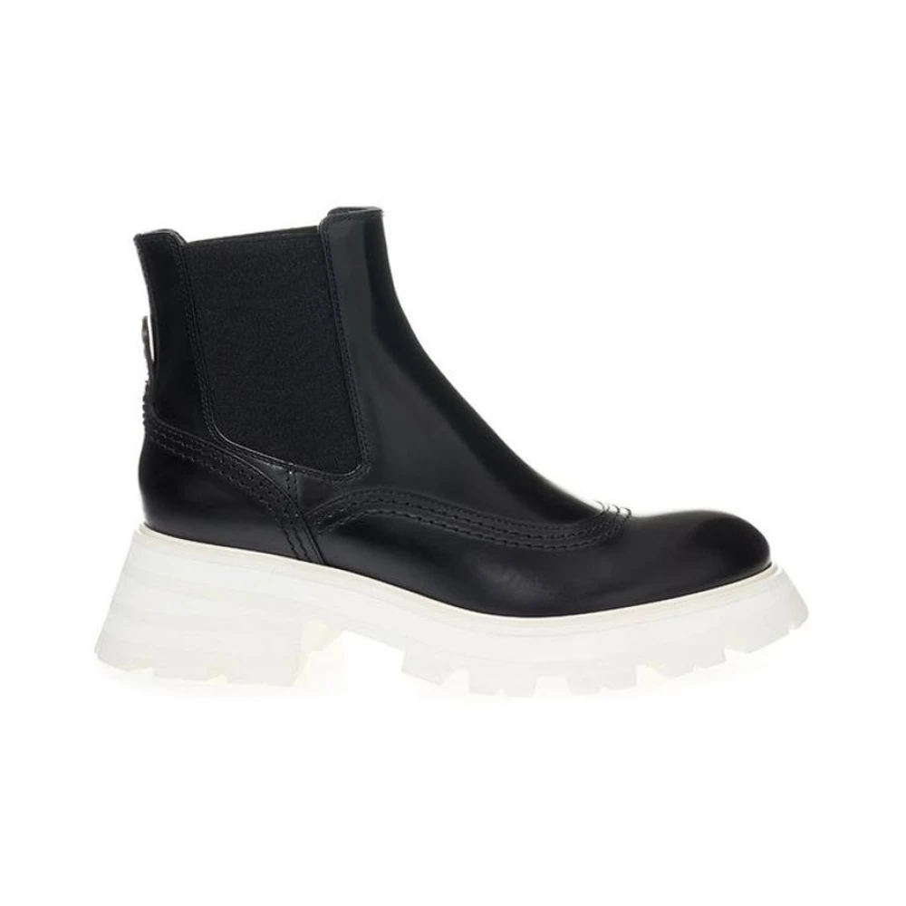 Alexander Mcqueen Women's Black Chelsea Boots, 3 1/2 Uk, Luxury Leather Chelsea Boots In