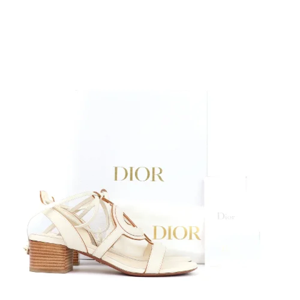 Dior Vintage Pre-owned Leather sandals White Dames