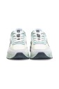 sneakers-bleues-avec-semelle-pebax