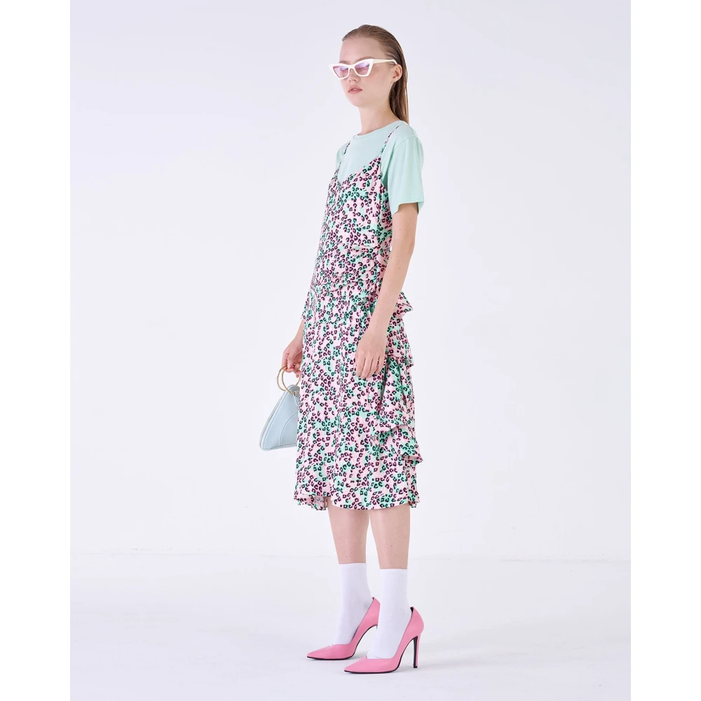 Silvian Heach Luipaardprint Midi Jurk met Ruches Pink Dames