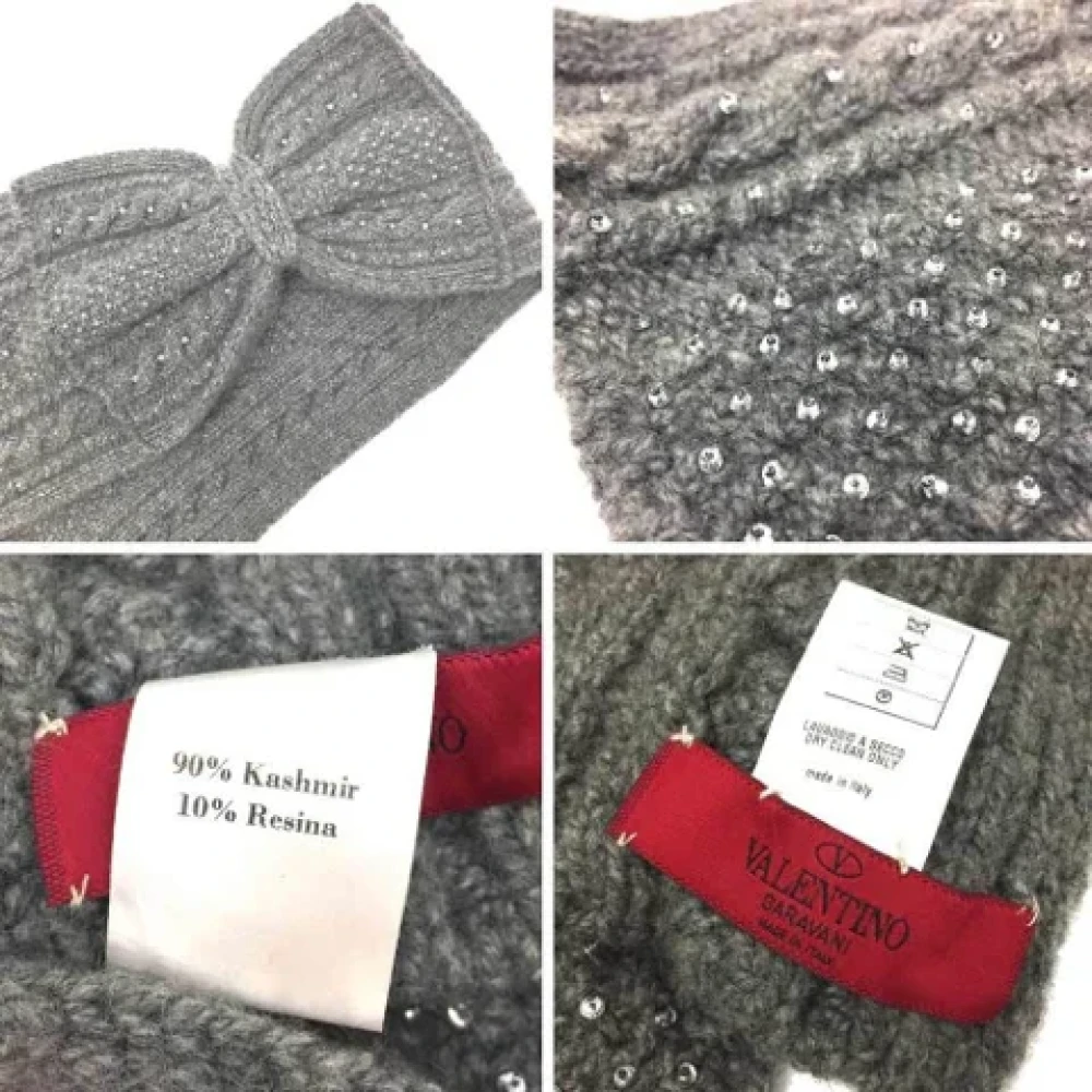 Valentino Vintage Pre-owned Fabric scarves Gray Dames