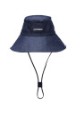 chapeaux-bleus-elegants