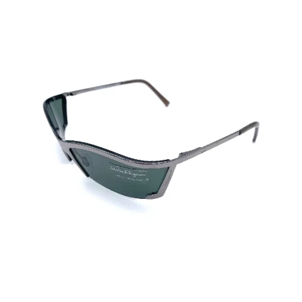 Salvatore Ferragamo Pre-owned Silver sunglasses Gray Dames