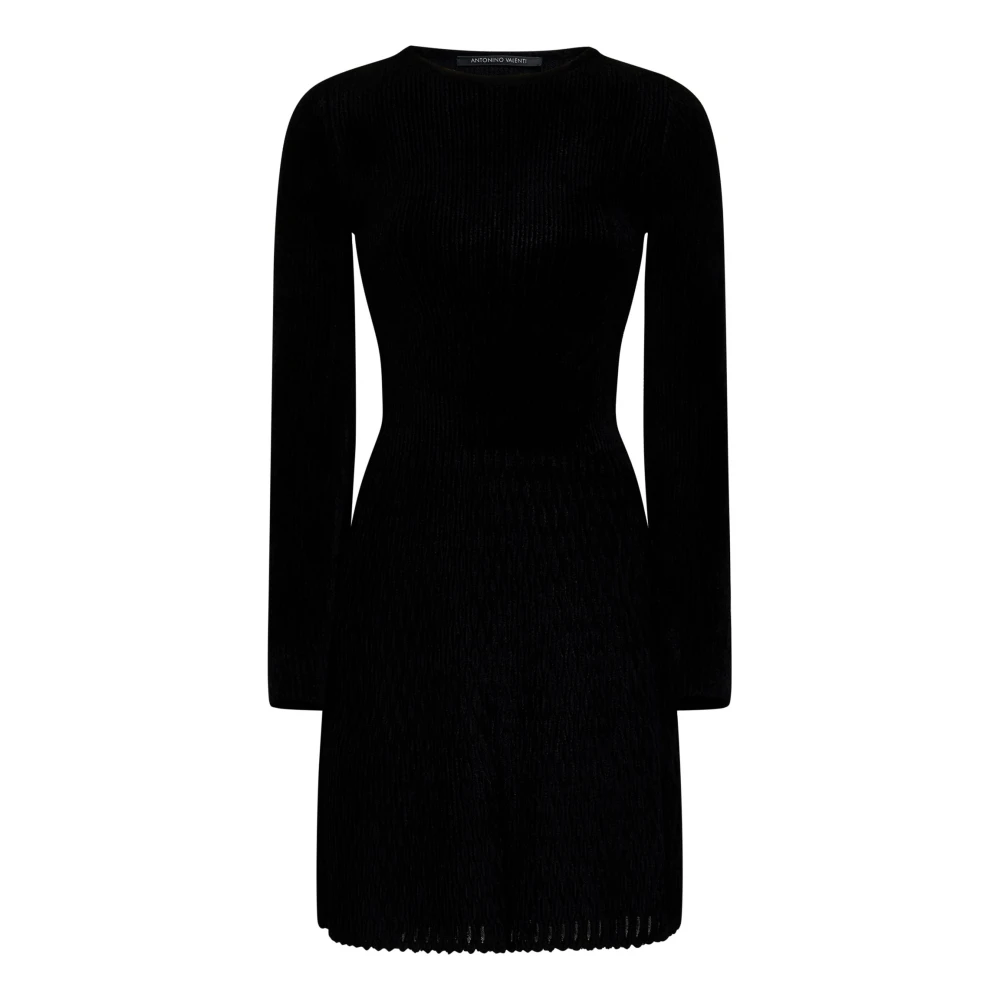Antonino Valenti Zwarte jurk met uitlopende rok en fluweeleffect Black Dames
