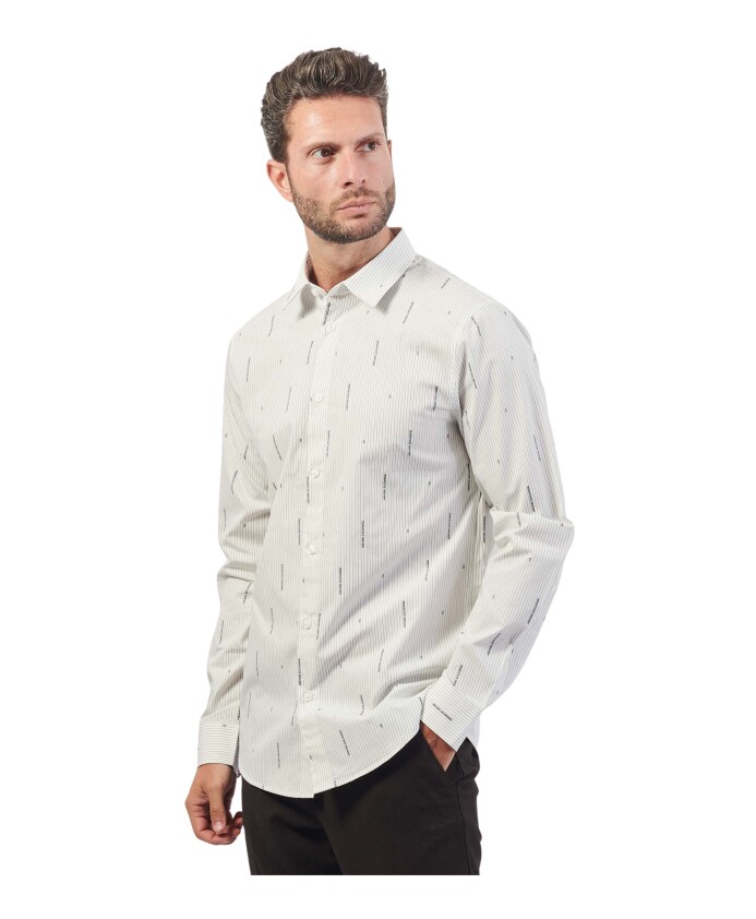 chemise-en-popeline-de-coton-decontractee