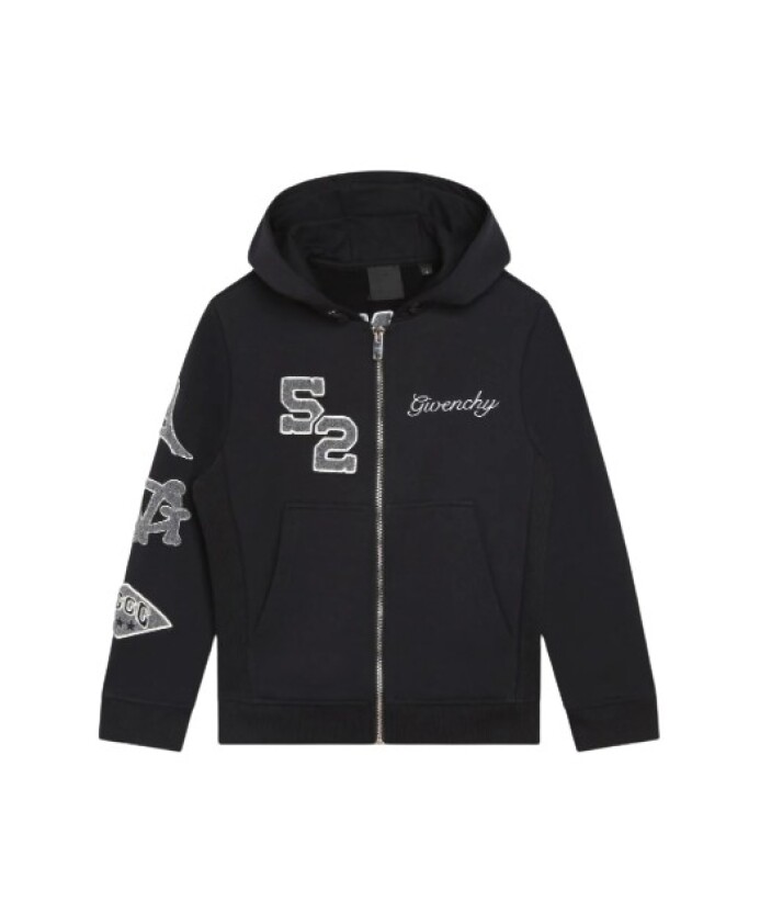 zwarte-hoodie-met-logoprint