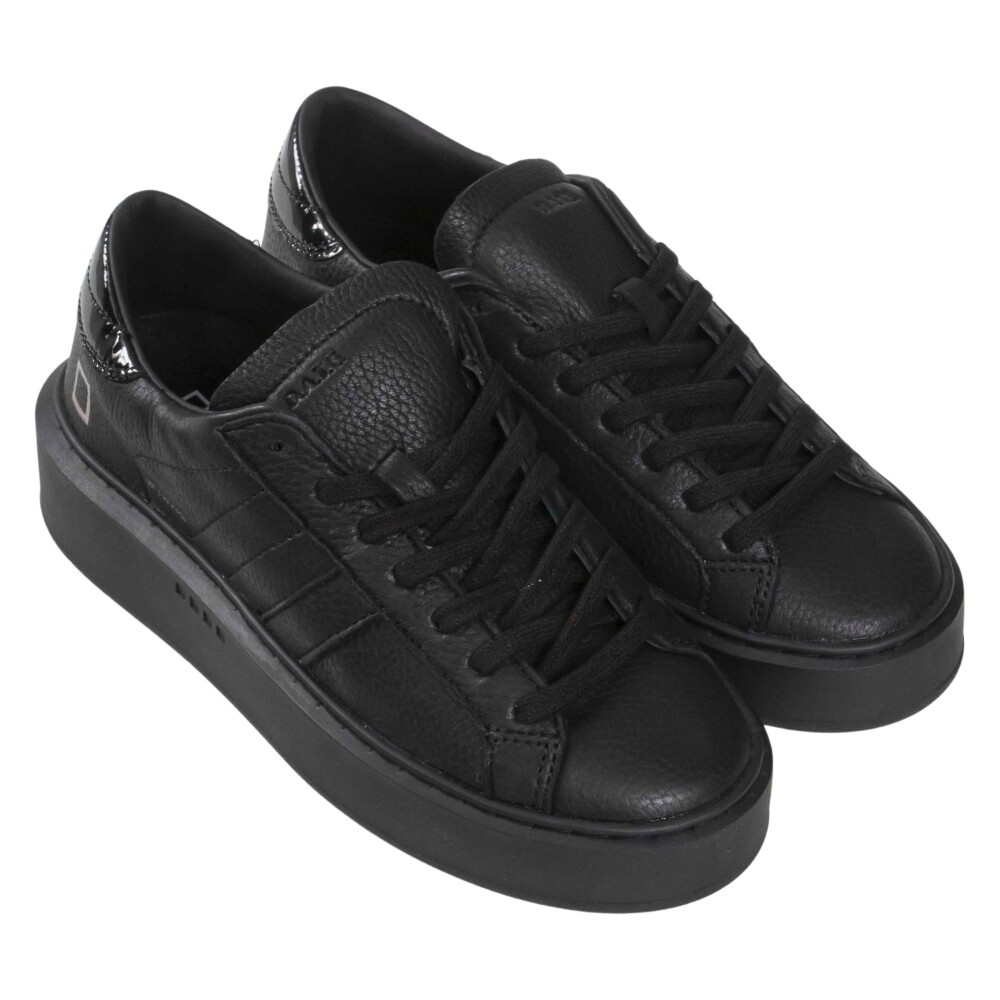 Acquista scarpe per donne online su Miinto