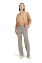 broek-met-structuur-om-in-te-stappen