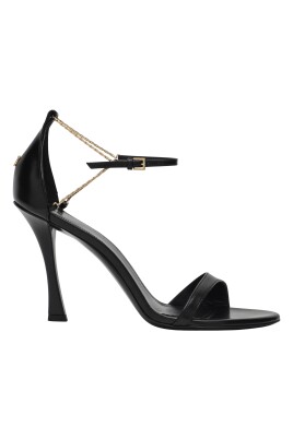 high-heel-sandals