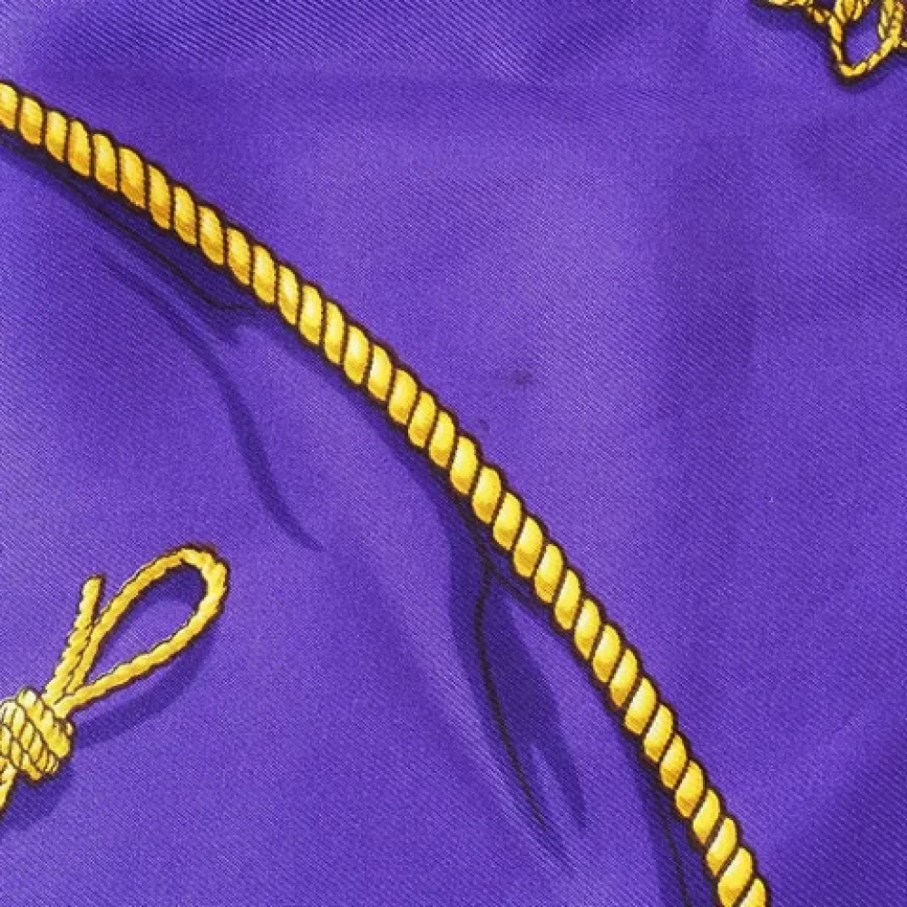 Hermès Vintage Pre-owned Silk scarves Purple Dames