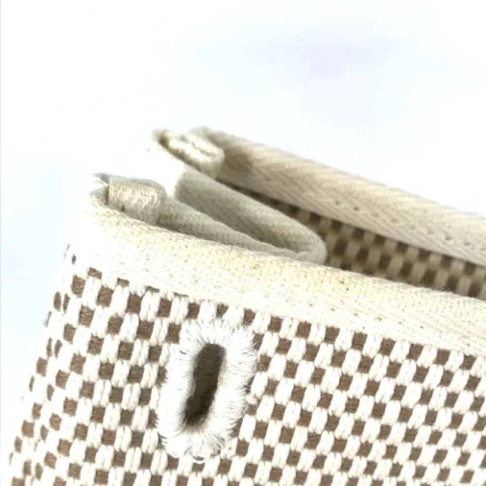 Hermès Vintage Pre-owned Fabric pouches Beige Dames