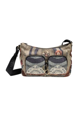 black-shoppers-bag
