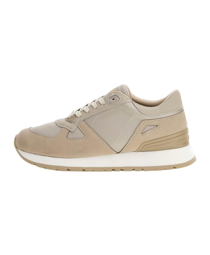 baskets-en-tissu-beige-avec-logo-lateral