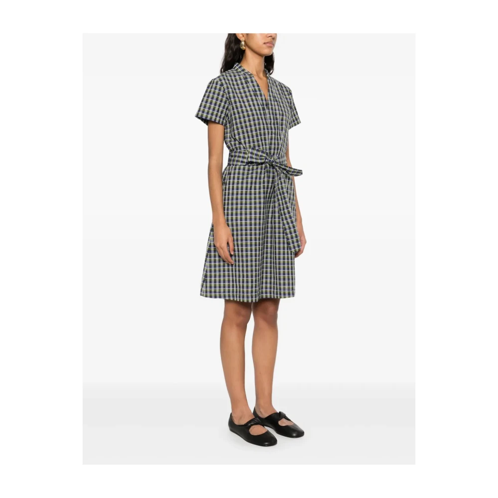 A.p.c. Groene V-hals jurk met afneembare riem Green Dames