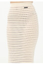 jupe-longue-en-maille-beige