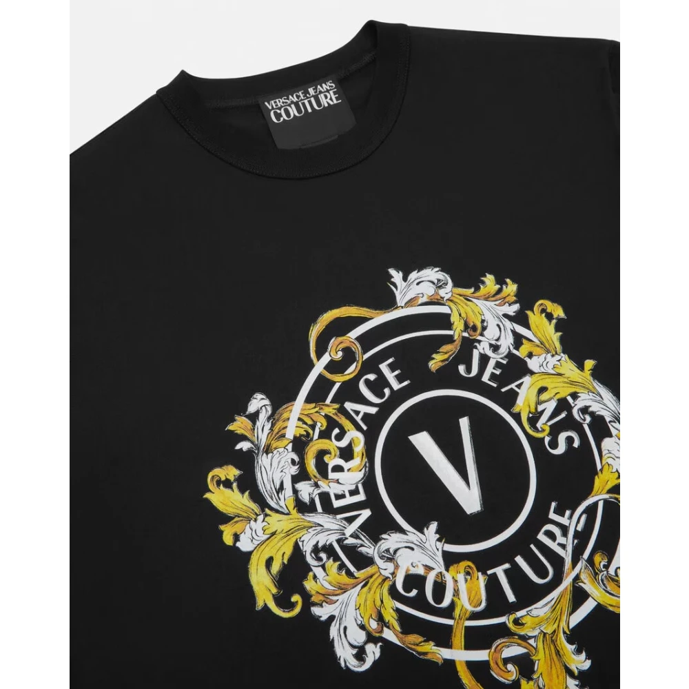 Versace Jeans Couture Barok V-Embleem T-shirt in Zwart Black Heren