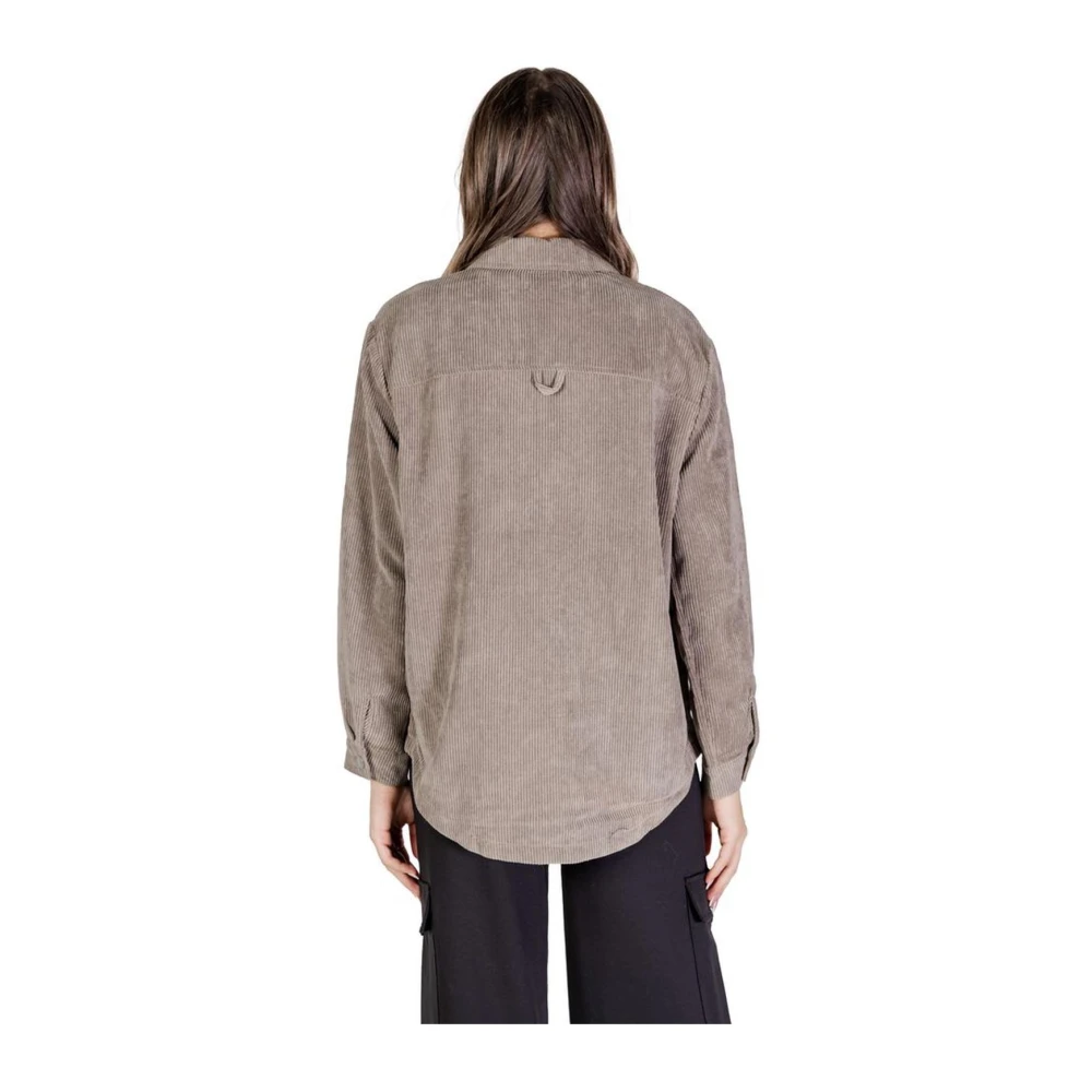 Jacqueline de Yong Ribfluwelen Overhemdjasje Beige Sweater Beige Dames