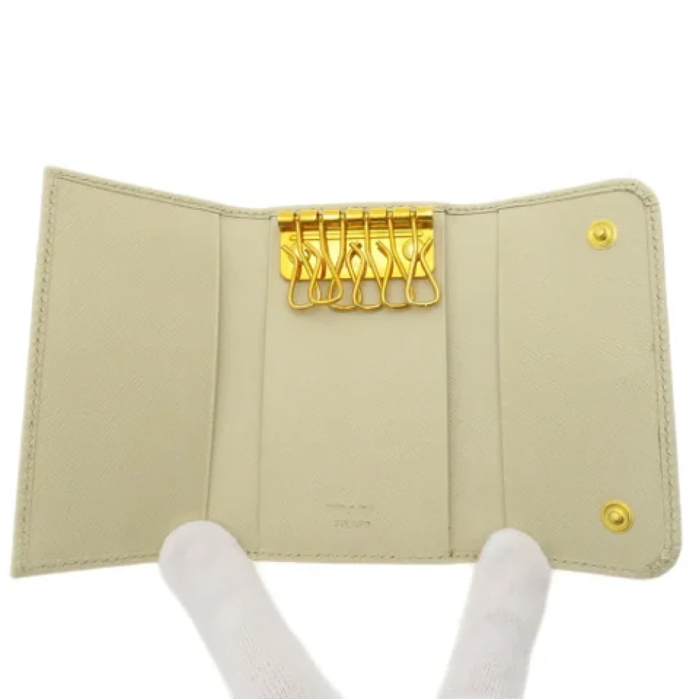Prada Vintage Pre-owned Leather key-holders Beige Dames
