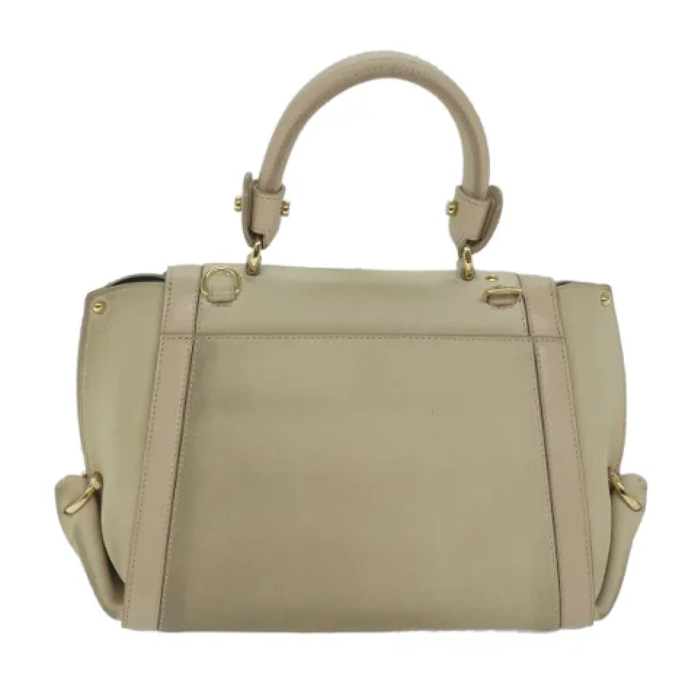 Salvatore Ferragamo Pre-owned Leather shoulder-bags Beige Dames