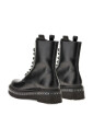 bottines-noires-a-lacets