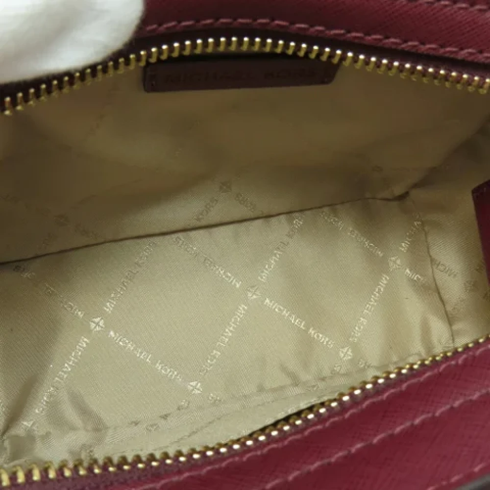 Michael Kors Pre-owned Fabric shoulder-bags Red Dames
