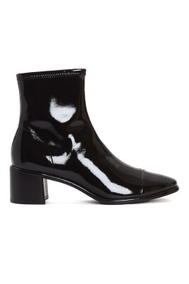 cap-toe-heel-ankle-boot