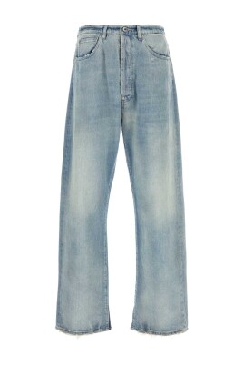 denim-jeans-for-stylish-outfits