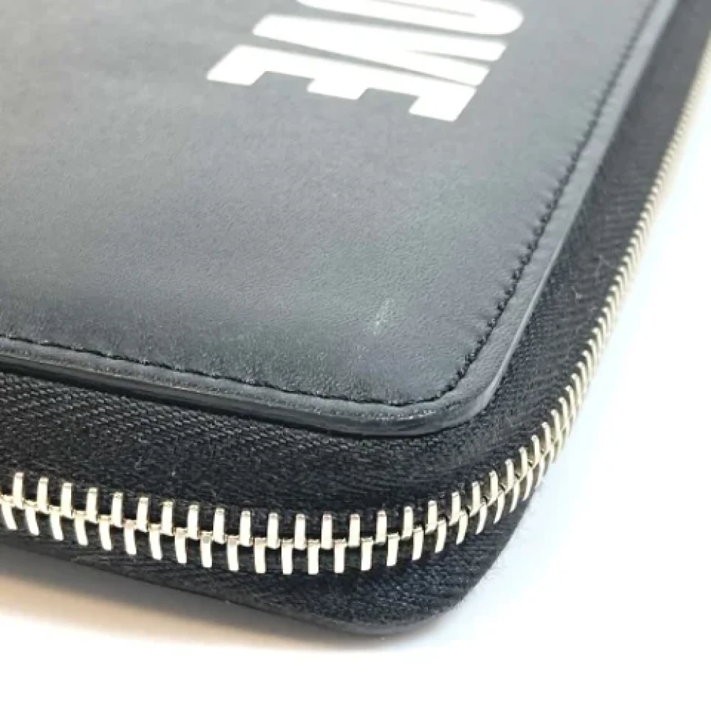 Givenchy Pre-owned Leather wallets Black Heren