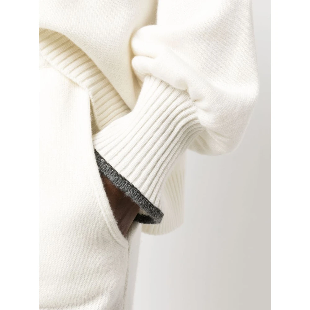 BRUNELLO CUCINELLI Witte Cashmere Trui met Vrouwelijke Details White Dames