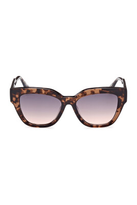 cat-eye-sunglasses-with-bordeaux-lens